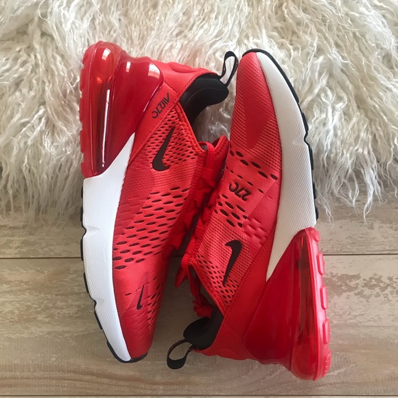 NWT Nike Air Max 270 Red - Picture 8 of 8